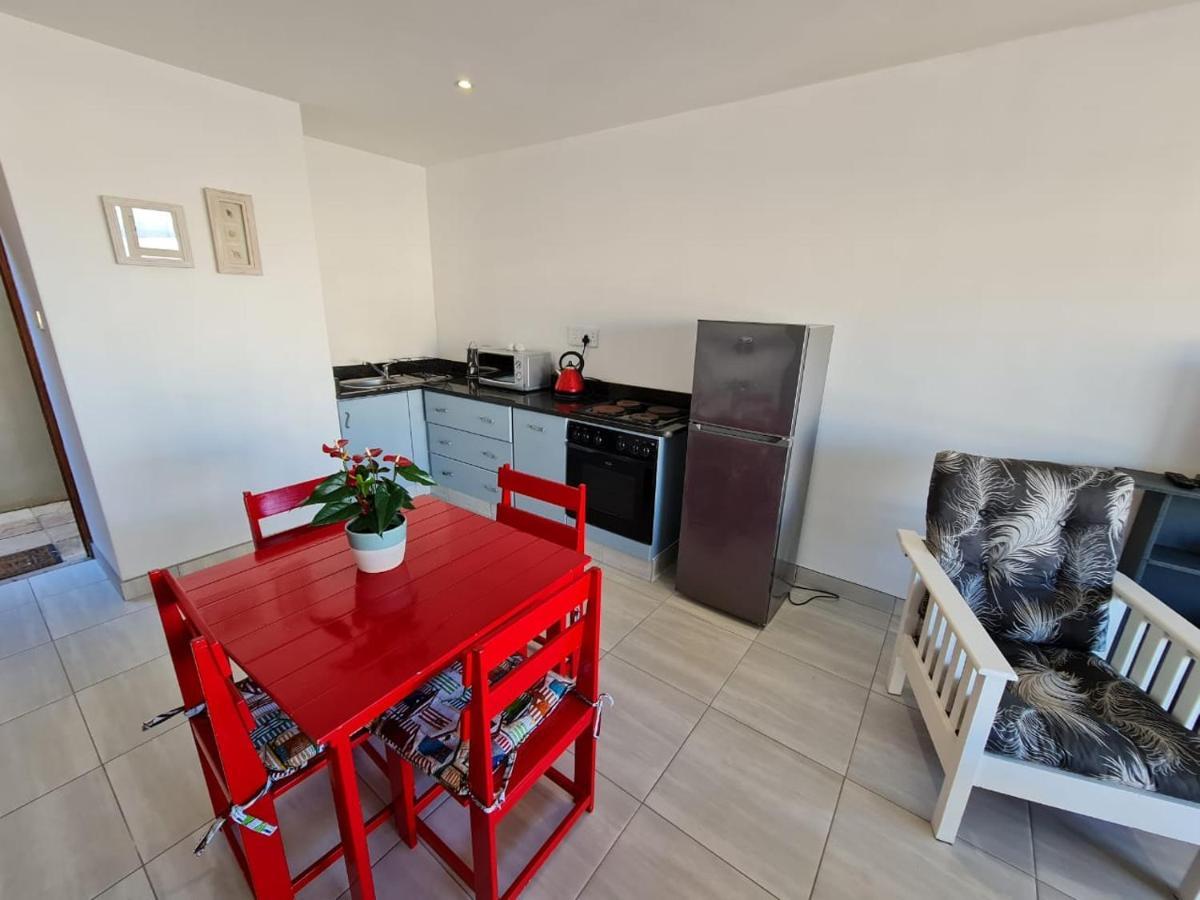 Wildpebbles Apartment Jeffreys Bay