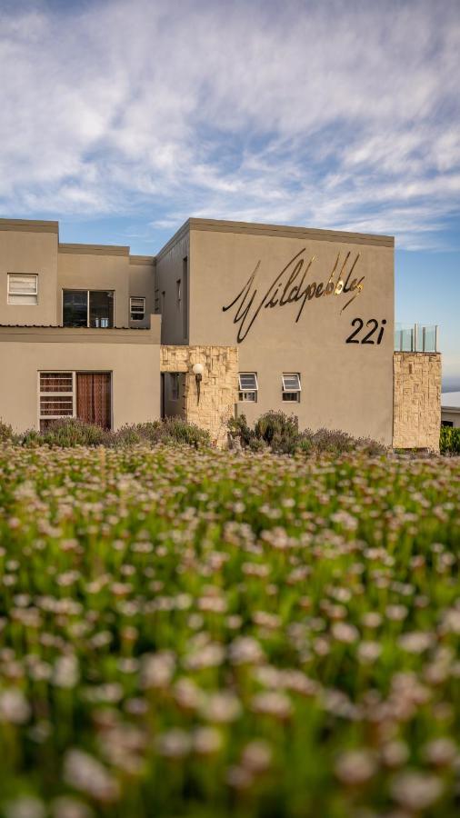 Wildpebbles * Jeffreys Bay