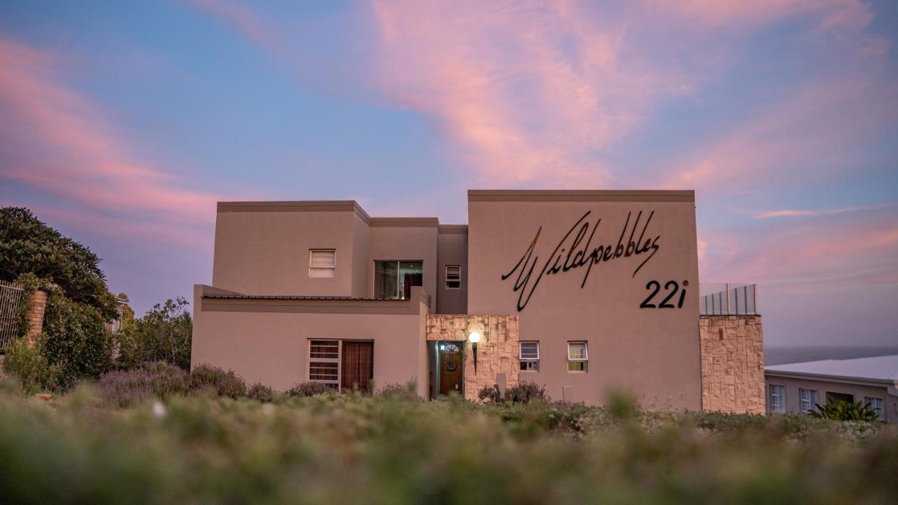 Apartment Wildpebbles *